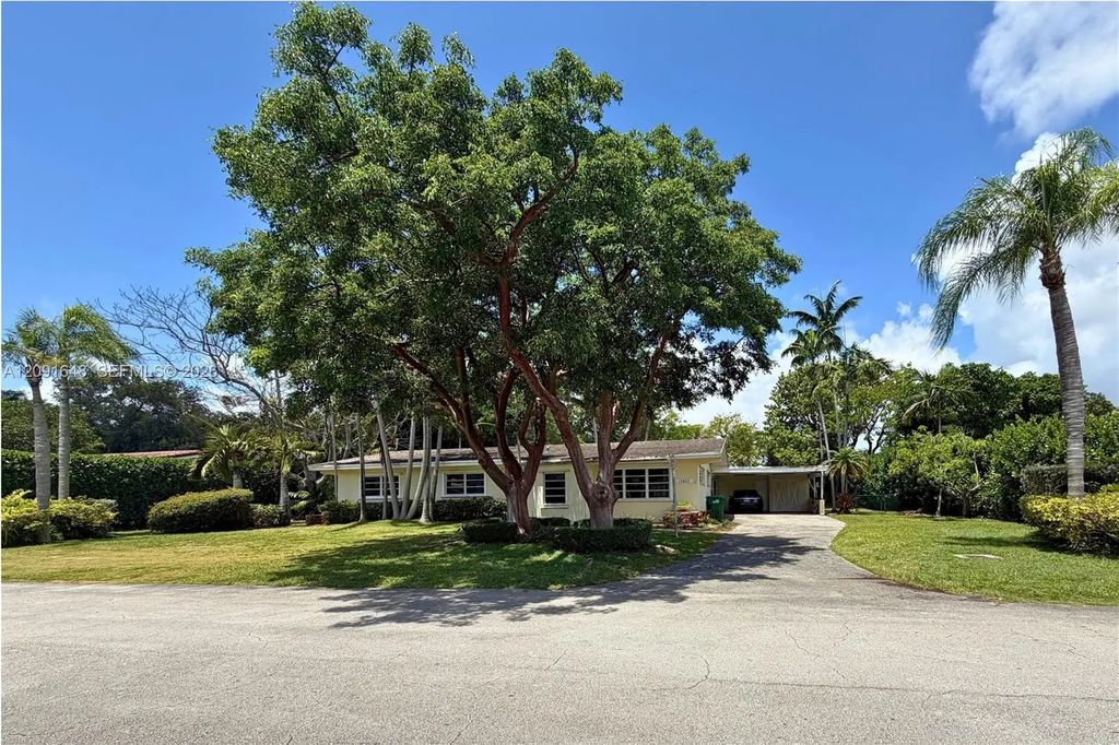 13820 Sw 74th Court, Palmetto Bay