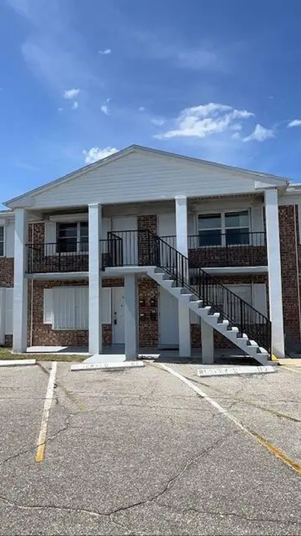 190 E Olmstead Drive #f32, Titusville