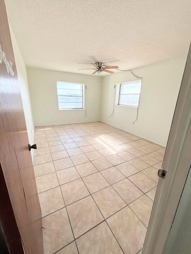 4 of 23 - 190 E Olmstead Drive #f32, Titusville, FL