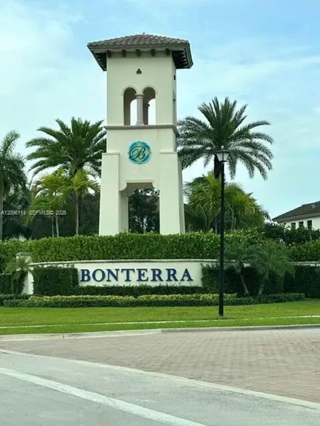 9883 W 34th Lane #9883, Hialeah