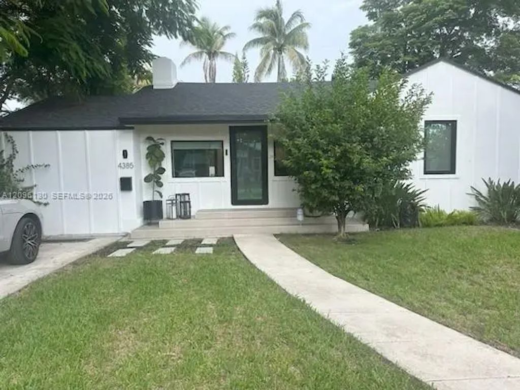 4385 Sw 13th Street, Miami