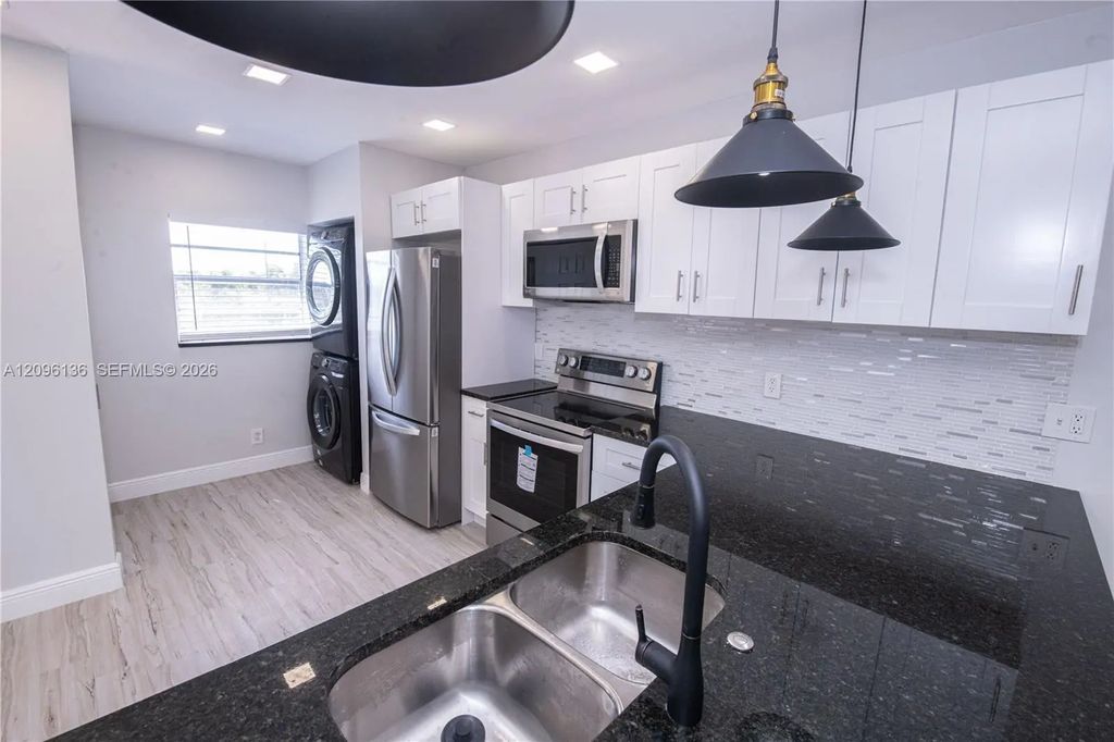 2929 Zorno Way #201, Delray Beach