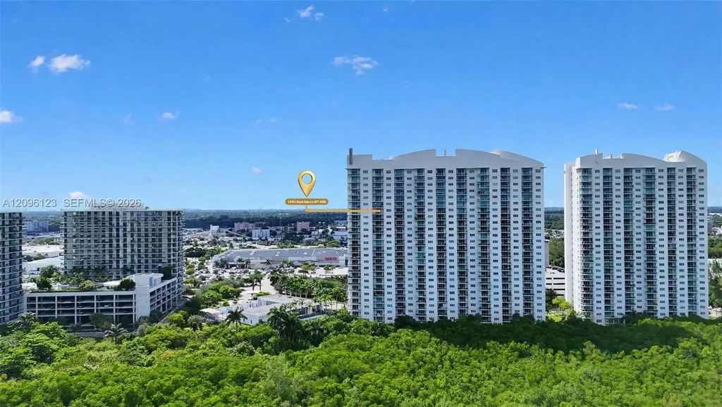 14951 Royal Oaks Lane #2008, North Miami