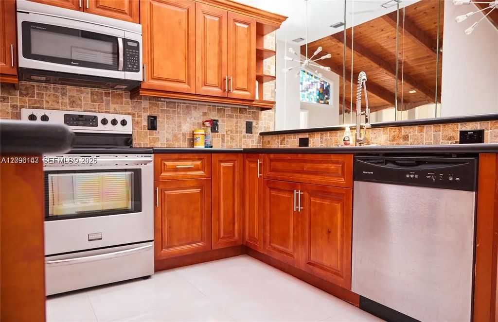 347 Leslie Drive, Hallandale Beach
