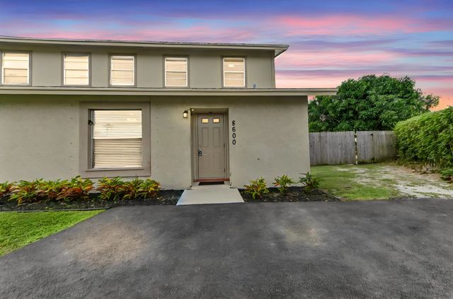 8600 Uranus Terrace, West Palm Beach