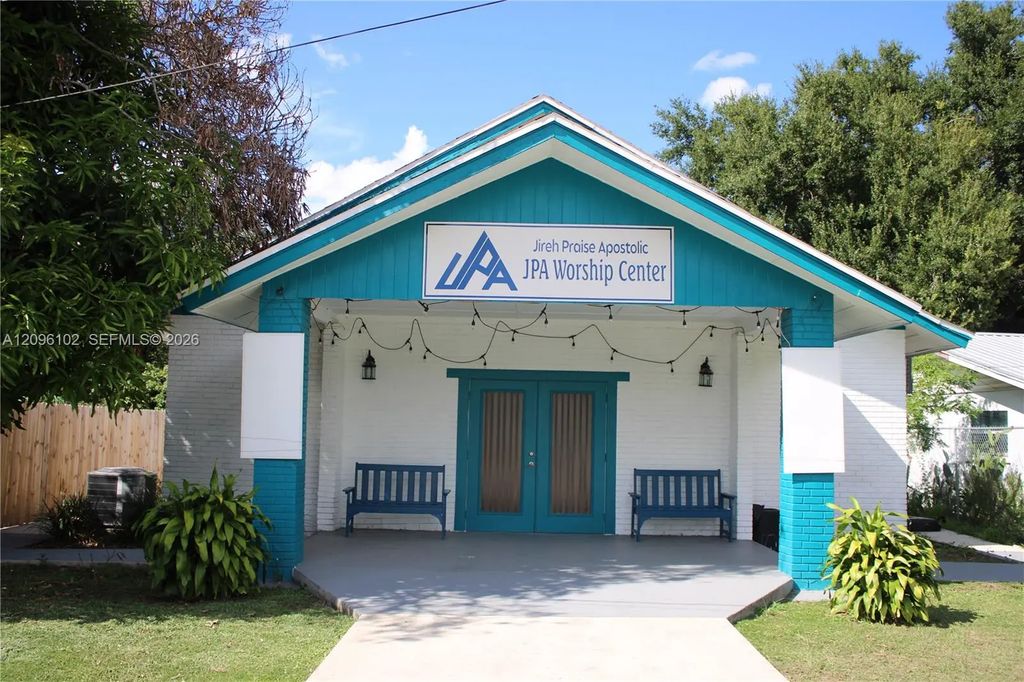 214 Geese Street, Avon Park