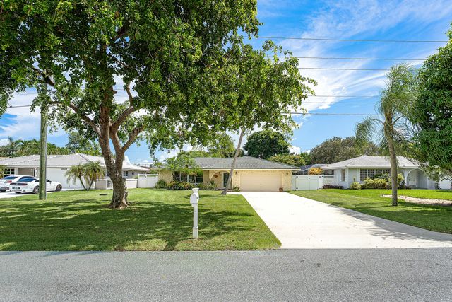 2 of 42 - 4520 Nw 5th Avenue, Boca Raton, FL