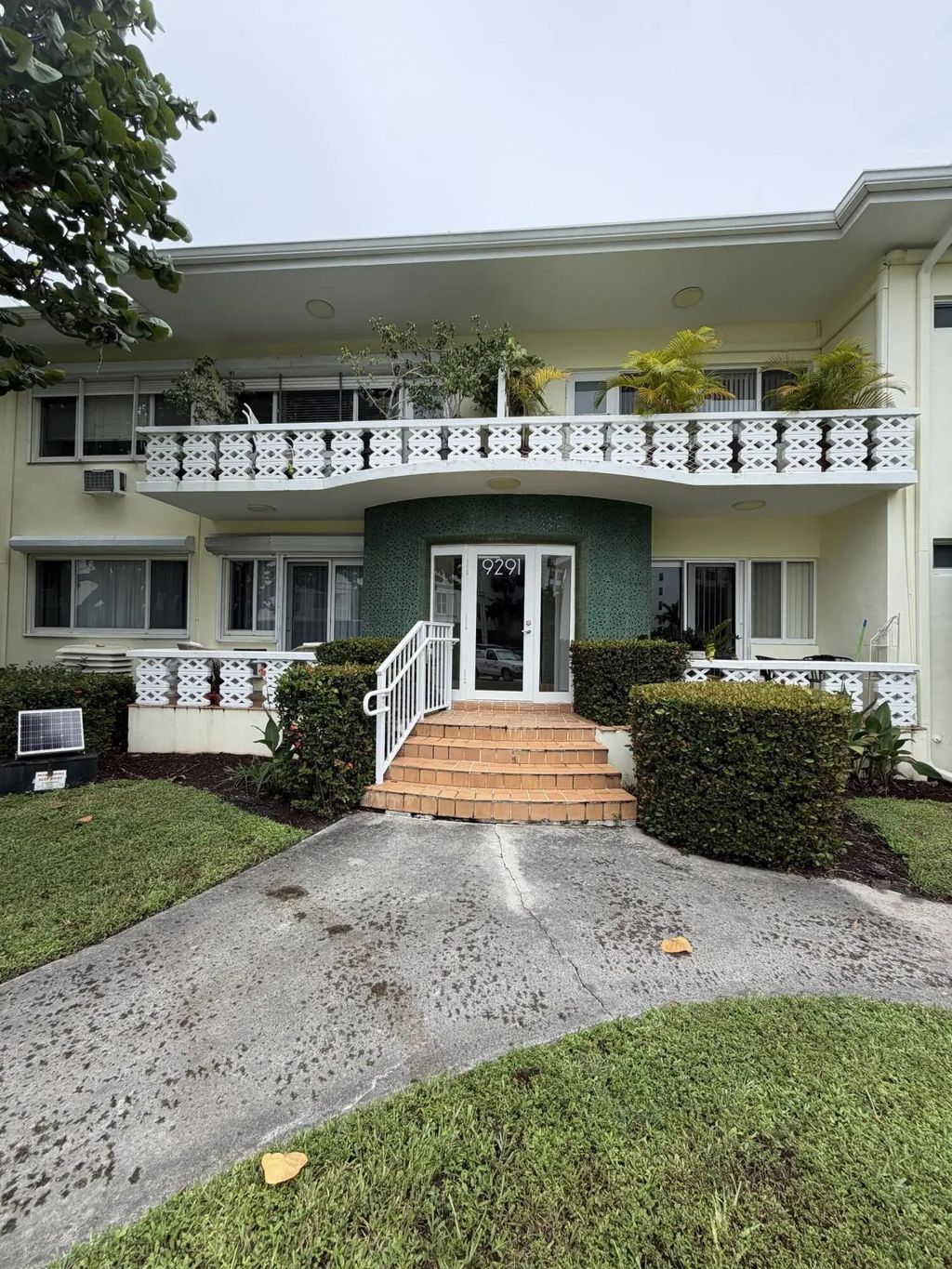9291 W Bay Harbor Drive #8, Bay Harbor Islands