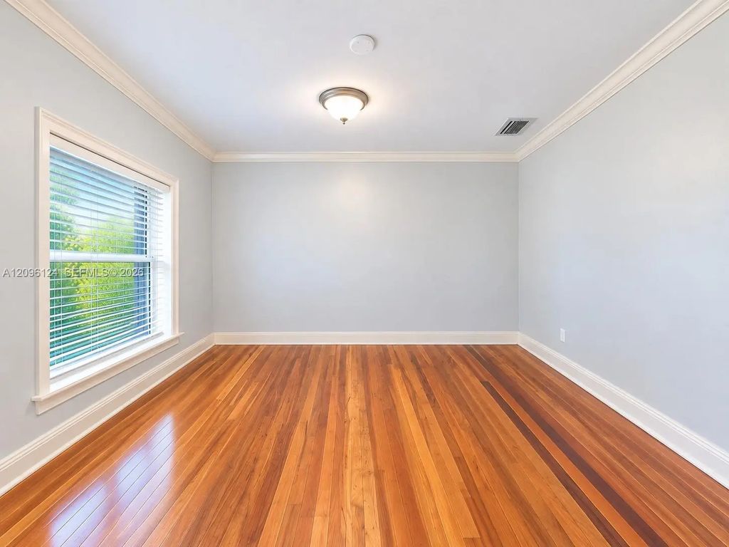 3884 Nw 2nd Street #1, Miami