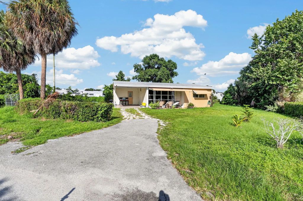 4351 Colt Lane, West Palm Beach