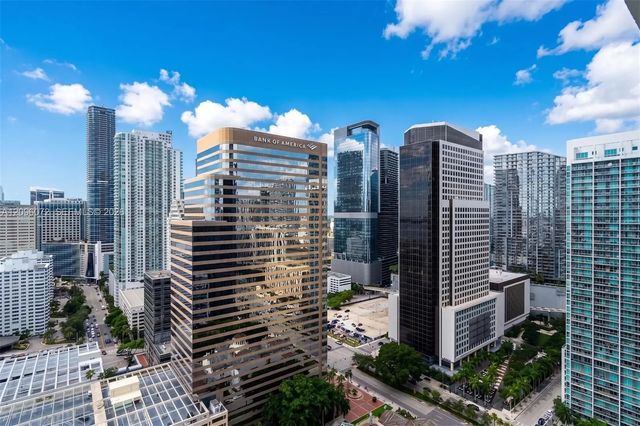 4 of 20 - 495 Brickell Avenue #3207, Miami, FL