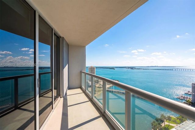 5 of 20 - 495 Brickell Avenue #3207, Miami, FL