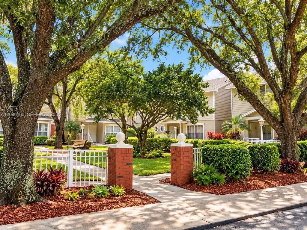 12123 Nw 36th Place #2-u, Sunrise