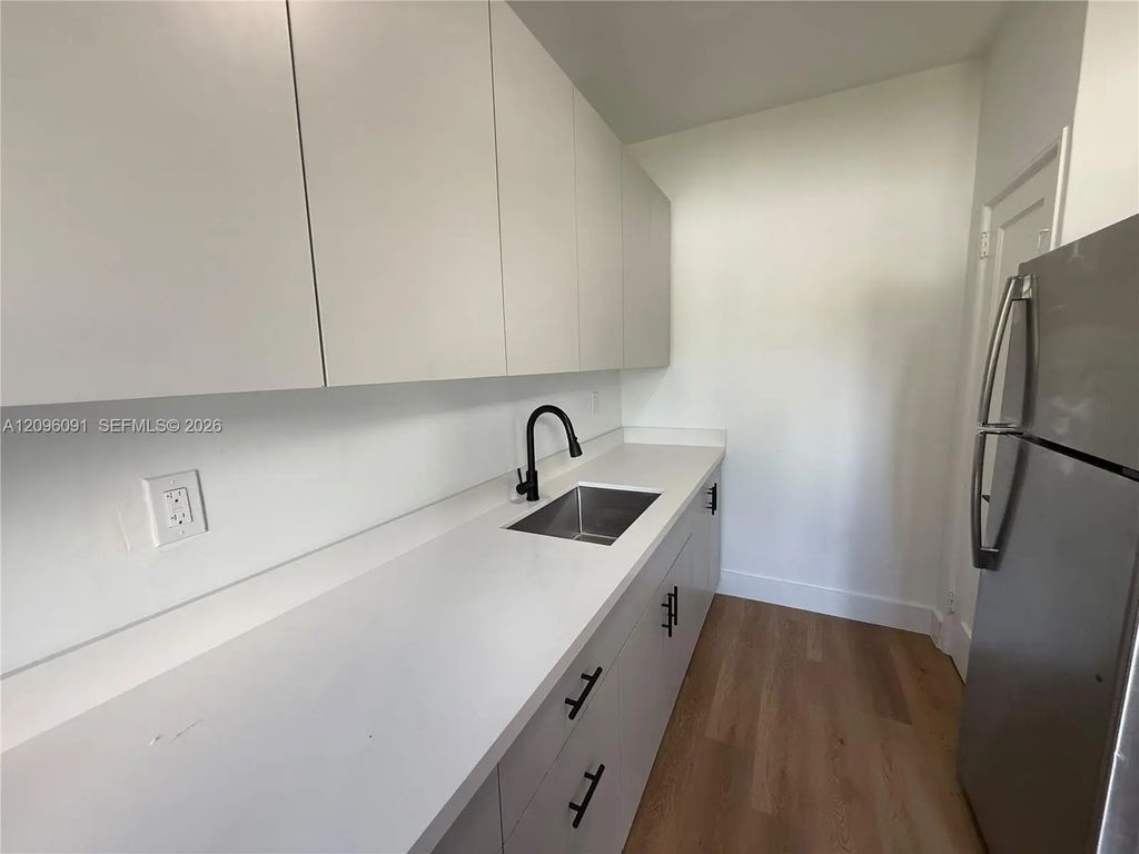 539 Ne 82nd Terrace #5, Miami