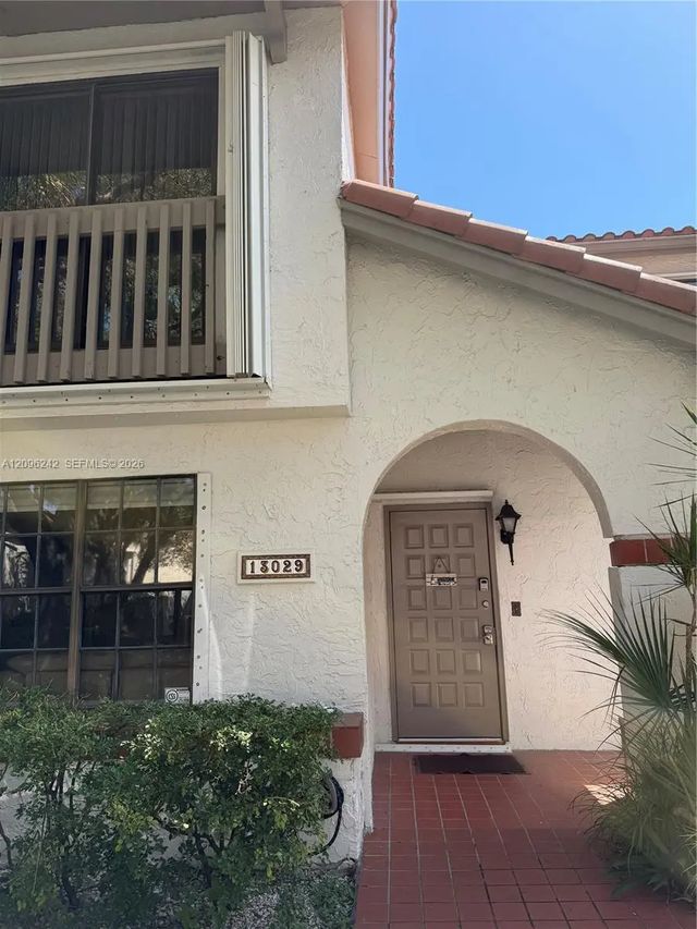 13029 Sw 95th Avenue, Miami
