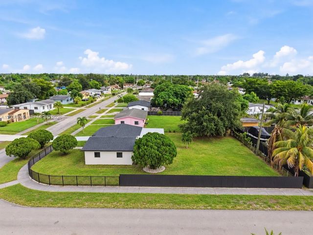 4 of 54 - 16835 Nw 41st Avenue, Miami Gardens, FL