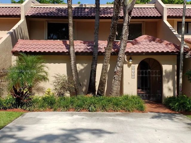 3 of 50 - 3746 Alcantara Avenue #70-d, Doral, FL