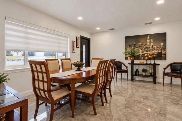 3 of 36 - 15405 Sw 104th Avenue, Miami, FL