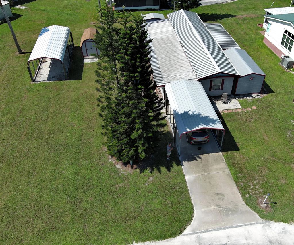 1014 Bream Avenue, Okeechobee