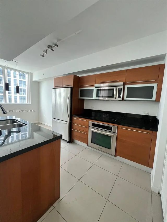 5 of 23 - 253 Ne 2nd Street #2508, Miami, FL