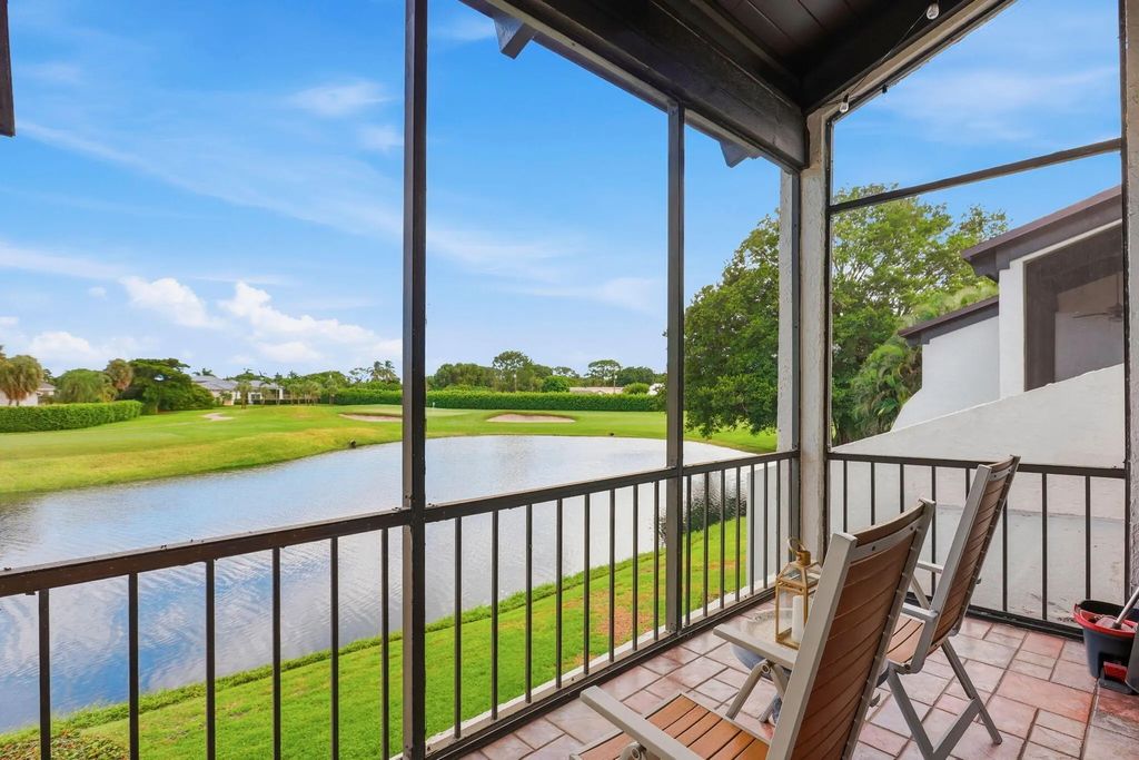 900 Greensward Lane #209-g, Delray Beach
