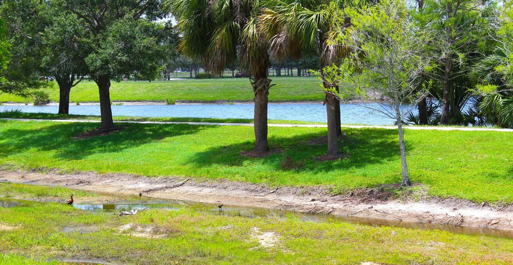 1500 Se Royal Green Circle #102, Port St. Lucie