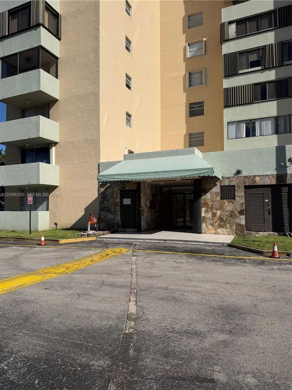 5055 Nw 7th Street #504, Miami