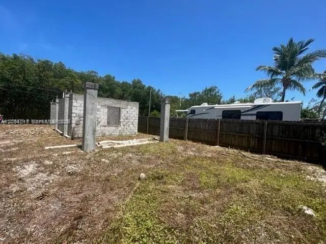 4 of 7 - 971 Valencia Road, Key Largo, FL