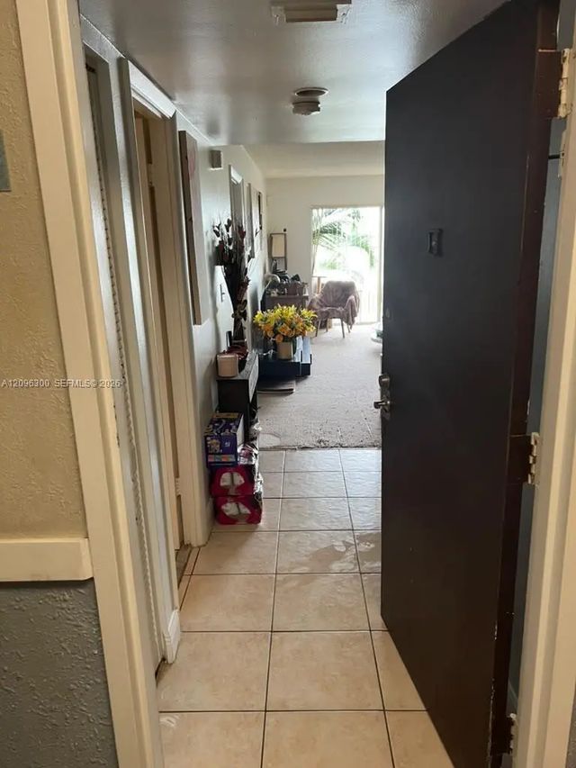 2 of 26 - 486 Nw 165th St Road #b-603, Miami, FL