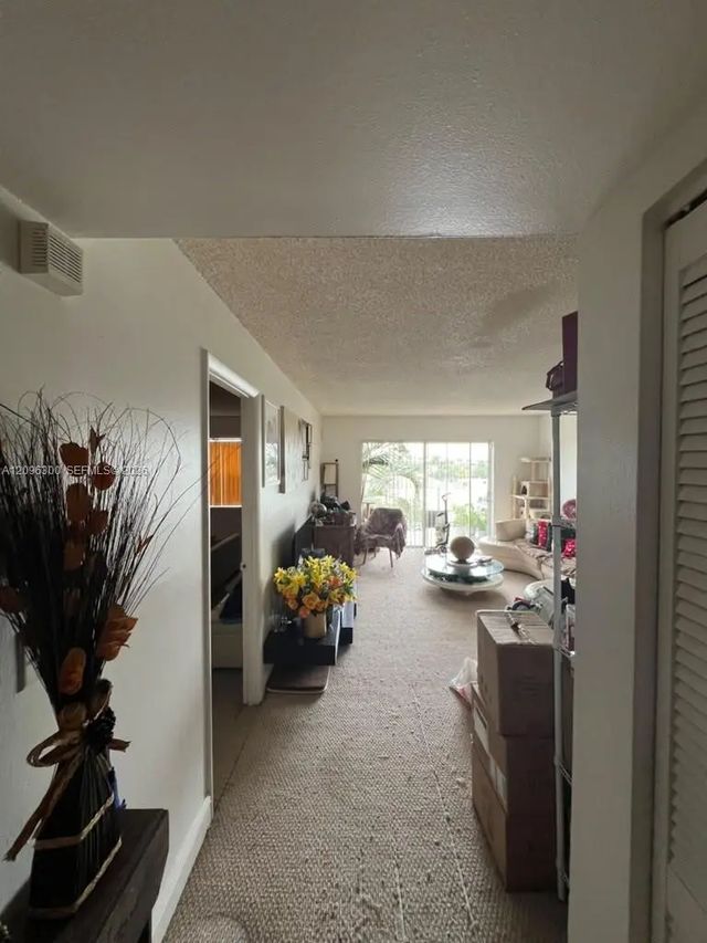 4 of 26 - 486 Nw 165th St Road #b-603, Miami, FL