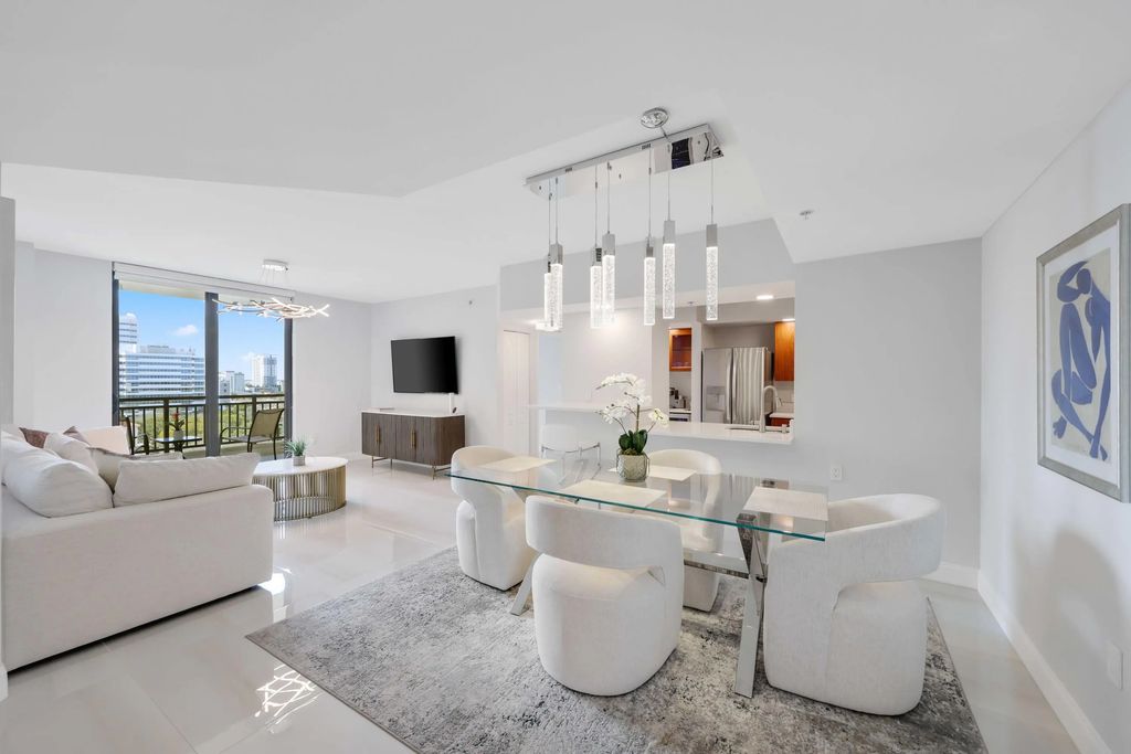 100 N Federal Highway #1021, Fort Lauderdale
