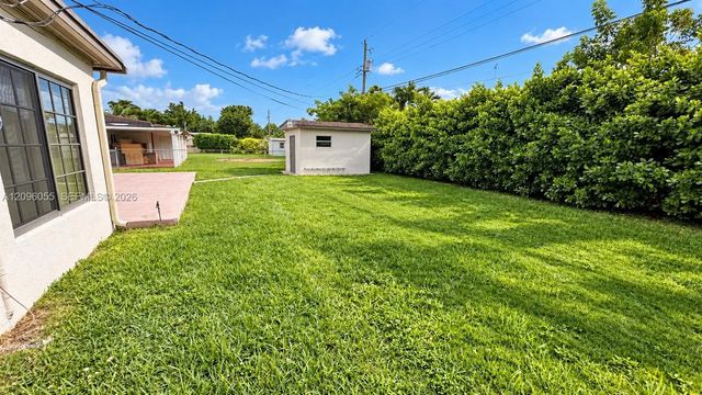 3 of 20 - 7960 Sw 36th Terrace, Miami, FL
