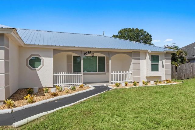 2 of 29 - 1051 Sw Dubois, Port St. Lucie, FL