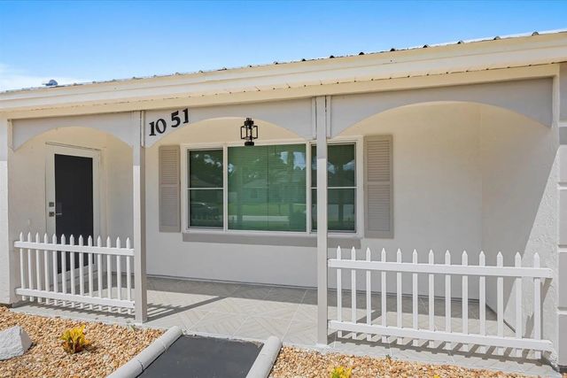 3 of 29 - 1051 Sw Dubois, Port St. Lucie, FL