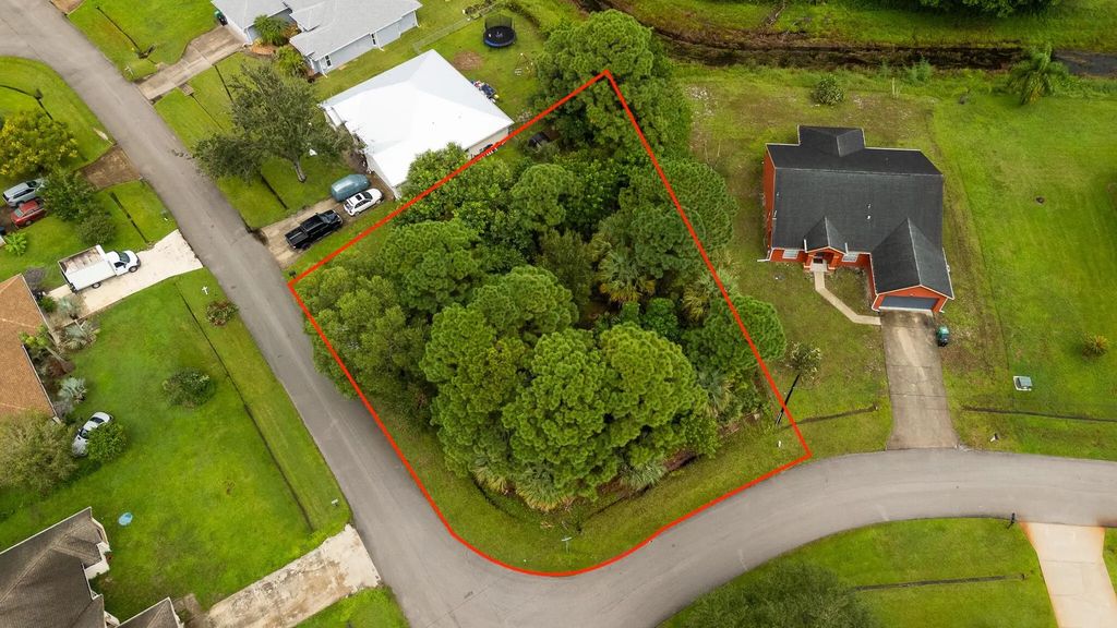 525 Sw Dairy Road, Port St. Lucie