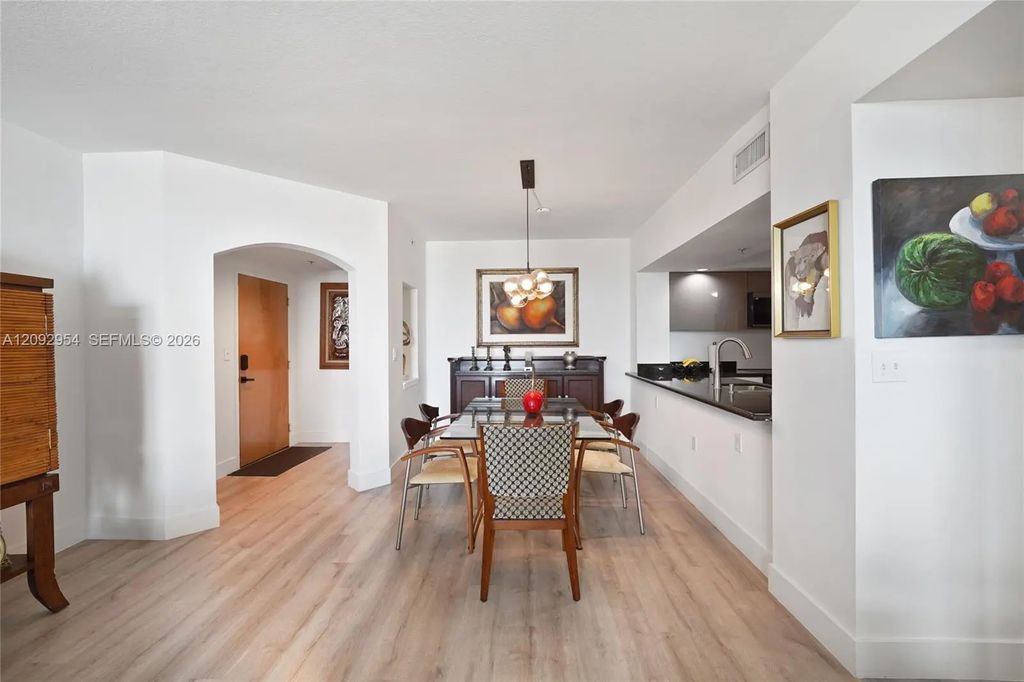 110 N Federal Highway #1404, Fort Lauderdale