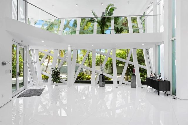 4 of 92 - 480 Ocean Boulevard, Golden Beach, FL