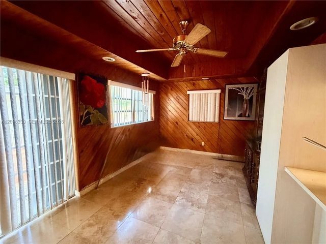 5 of 11 - 261 E 50th Street, Hialeah, FL