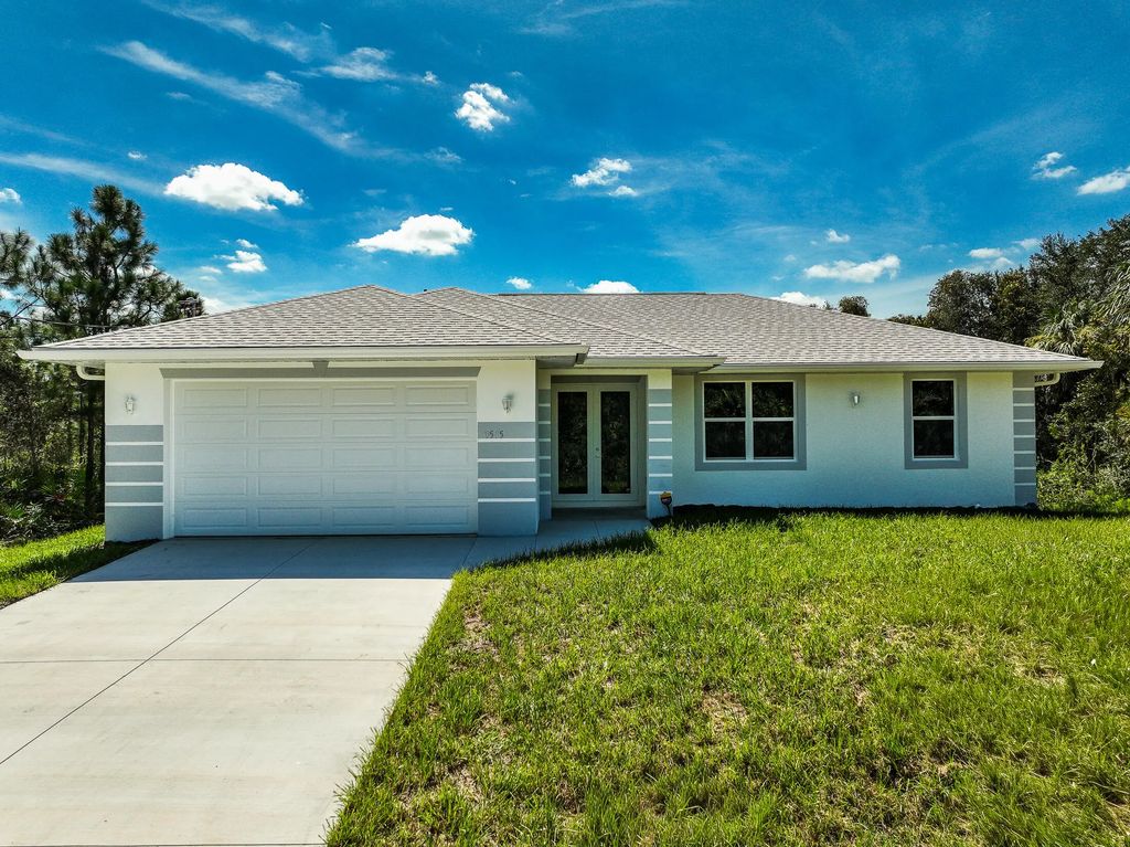 3515 58th Street W, Lehigh Acres