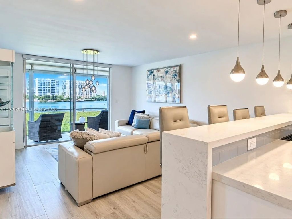 2949 Point East Drive #b105, Aventura