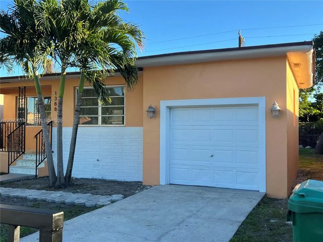 4 of 14 - 1388 Nw 55 Street, Miami, FL