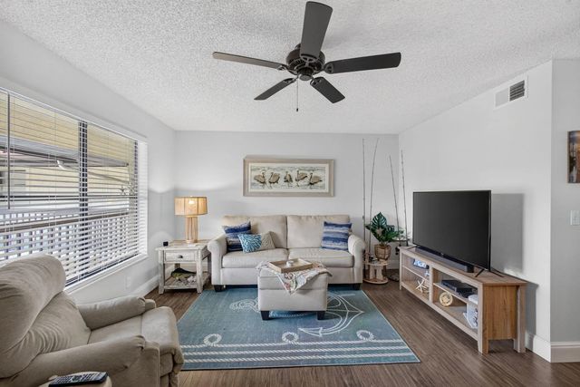 4 of 41 - 270 Sw South River Drive #204, Stuart, FL
