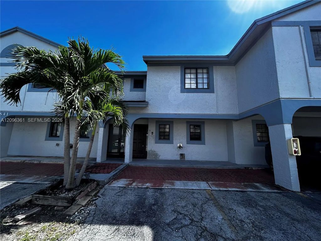 11841 Sw 18th Street #3-21, Miami