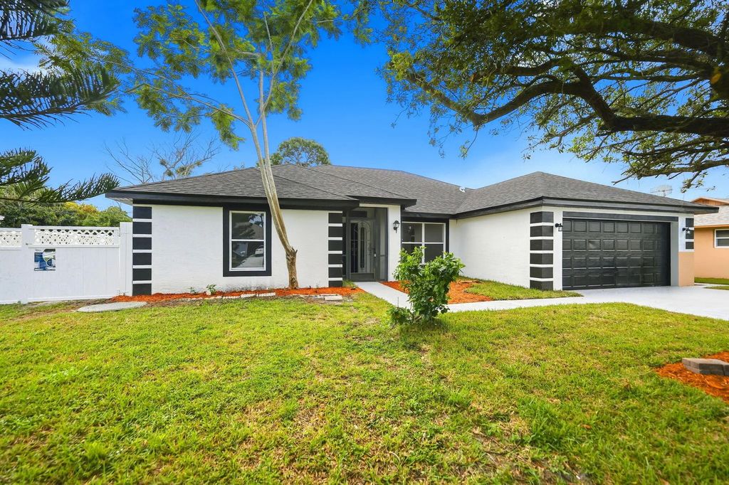 942 Sw John Maccormack Terrace, Port St. Lucie