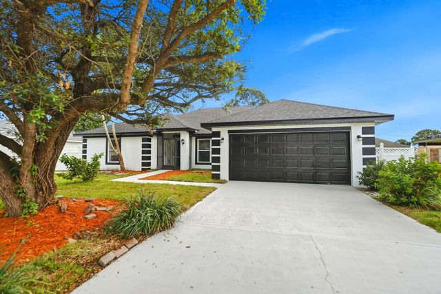 3 of 57 - 942 Sw John Maccormack Terrace, Port St. Lucie, FL