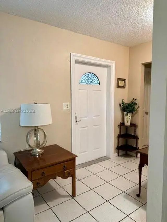 3 of 20 - 6110 Sw 95th Court, Miami, FL