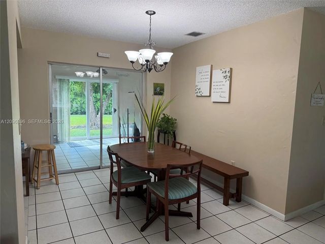 5 of 20 - 6110 Sw 95th Court, Miami, FL