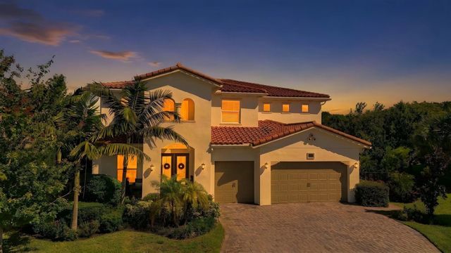 Photo of 2475 Ne Evinrude Circle, Jensen Beach FL