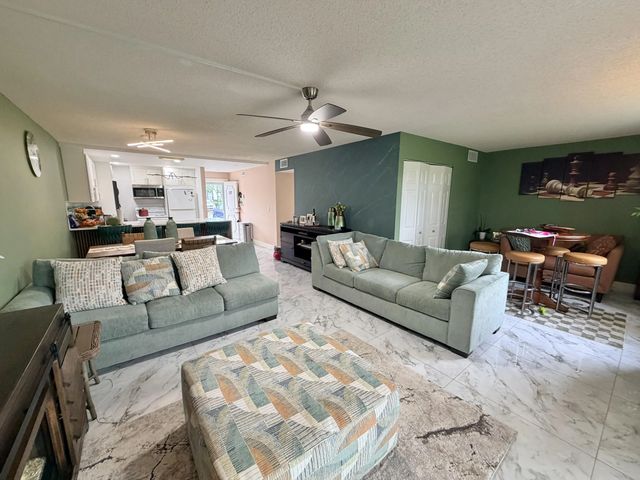 4 of 27 - 6161 Nw 2nd Avenue #123, Boca Raton, FL