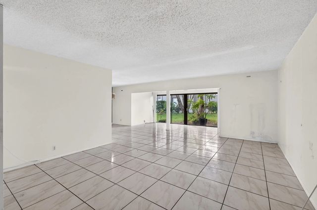 5 of 25 - 6534 Spring Bottom Way #124, Boca Raton, FL